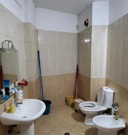 Apartment Apartment *